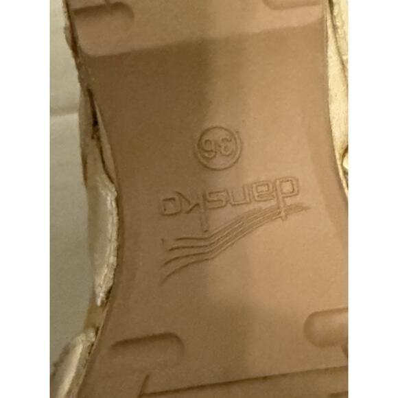 DANSKO TIFFANI MILLED BURNISHED Women’s US 5.5/ EU 36 Biege - Picture 9 of 10